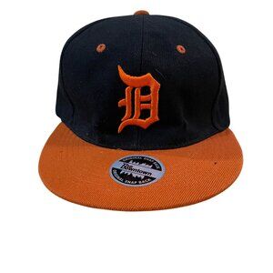 Detroit Tigers Snapback Hat With Orange Classic D Logo & Flat Brim